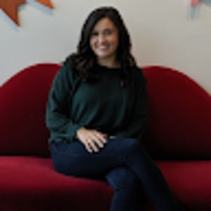 Meet your Posher, Sara